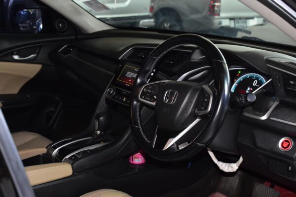 HONDA CIVIC FC 1.8 EL I-VTEC AT - Image 15