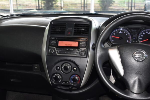 NISSAN ALMERA 1.2 E A/T - Image 5