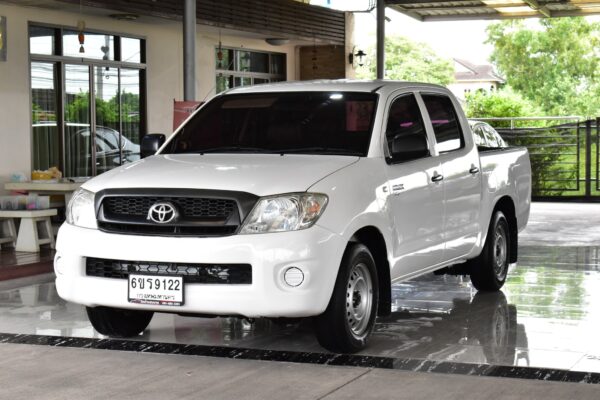 TOYOTA-VIGO-DOUBLE-CAB-2.5J-MT-2010