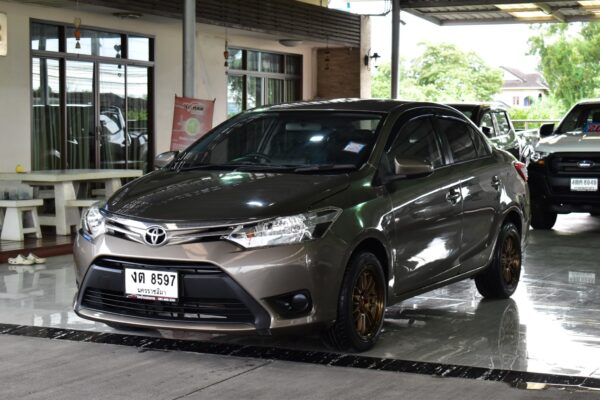 TOYOTA VIOS 1.5 E AT 2013