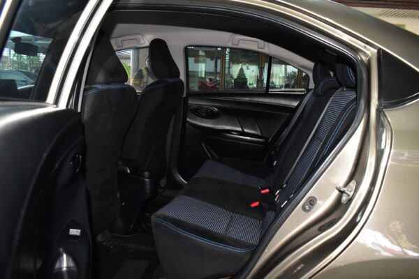 TOYOTA VIOS 1.5 E  AT 2013 - Image 12