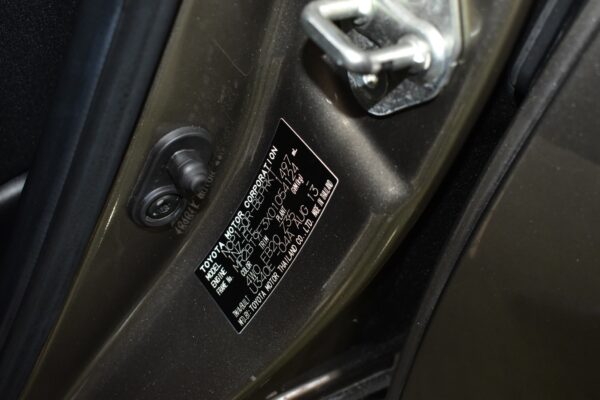 TOYOTA VIOS 1.5 E  AT 2013 - Image 13