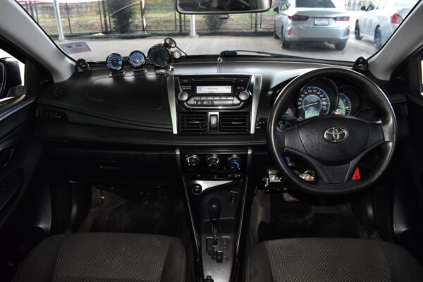 TOYOTA VIOS 1.5 J AT 2016 - Image 18