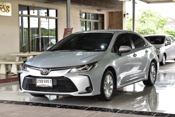TOYOTA ALTIS 1.6G AT
